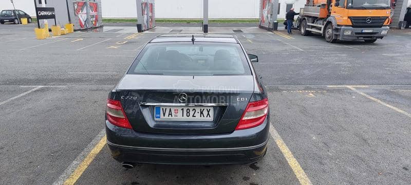 Mercedes Benz C 220 