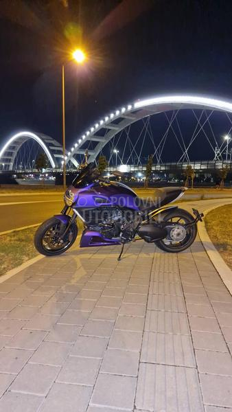 Ducati Diavel Carbon