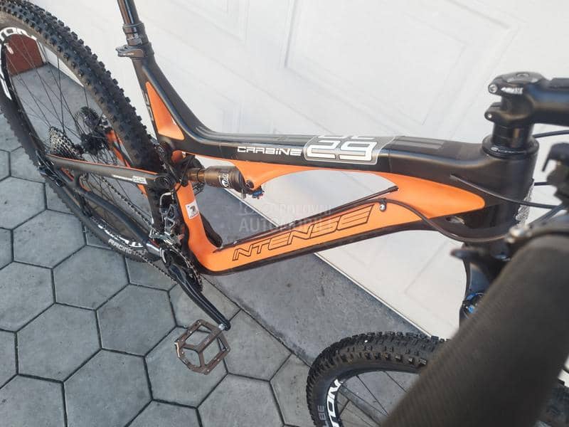 KTM Intense 29 KARBON