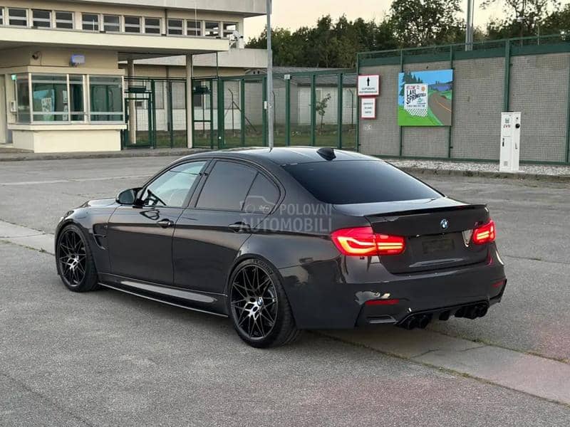 BMW M3 CS