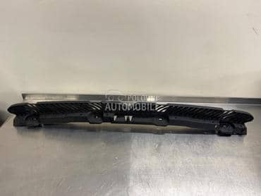 nosac zadnjeg branika za Volkswagen Passat B8