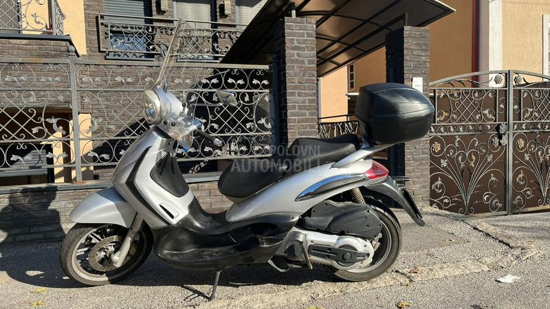 Piaggio Beverly 500