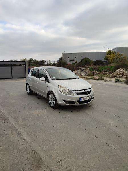 Opel Corsa D 1.2 16v