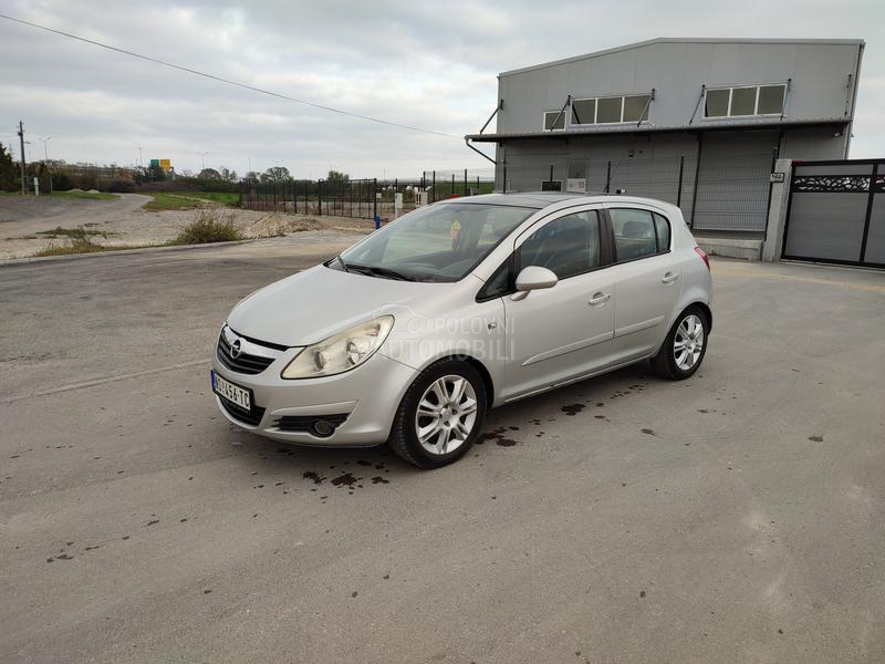 Opel Corsa D 1.2 16v