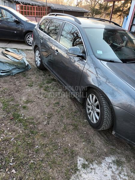 Volkswagen Golf 5 1.4 tsi