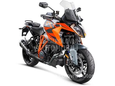 KTM 1290 Super Duke GT