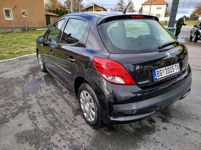 Peugeot 207 1.4 ehdi restajling