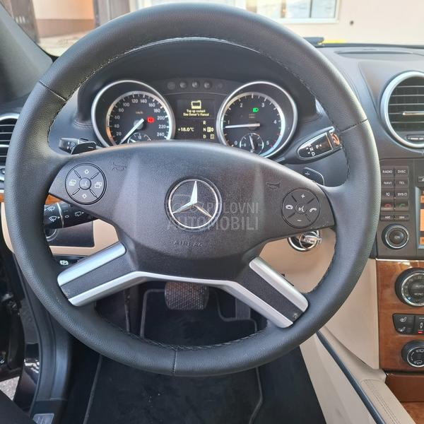 Mercedes Benz GL 350 