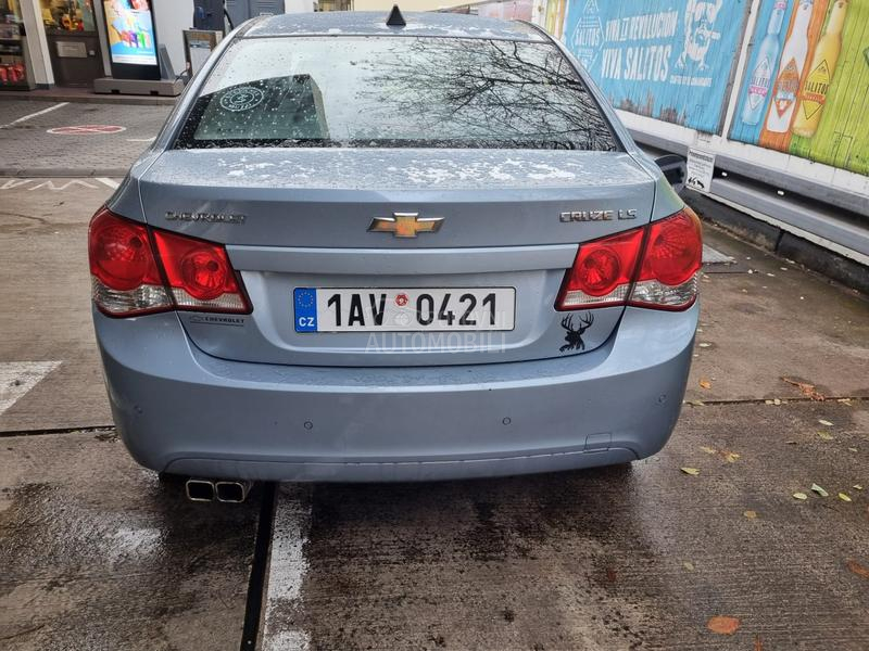 Chevrolet Cruze 1.6