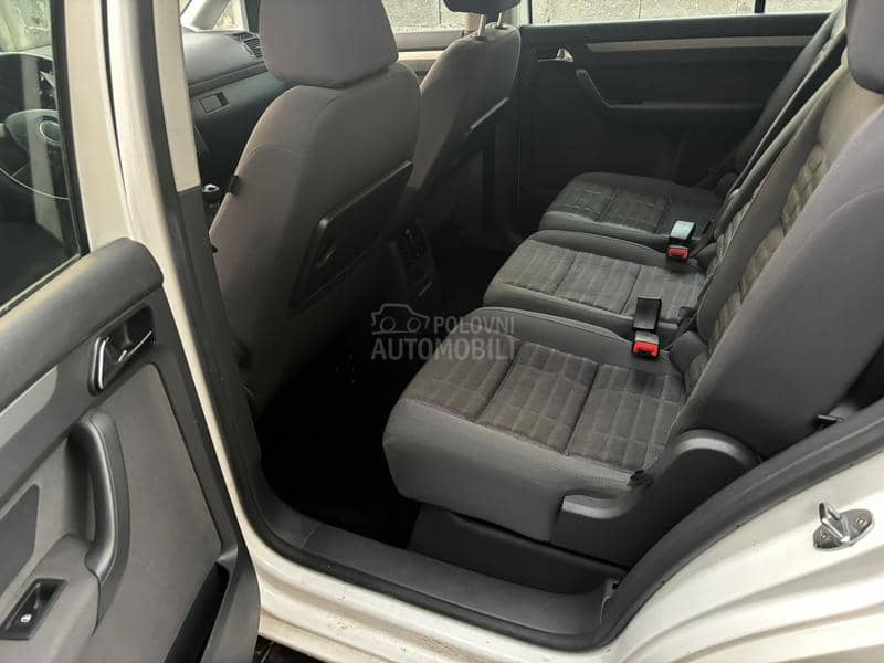 Volkswagen Touran Ch nove boce