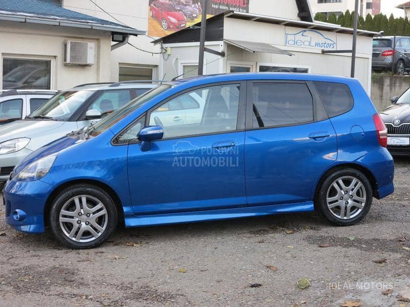 Honda Jazz 1.4 B SPORT CH