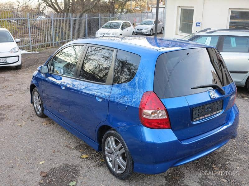 Honda Jazz 1.4 B SPORT CH