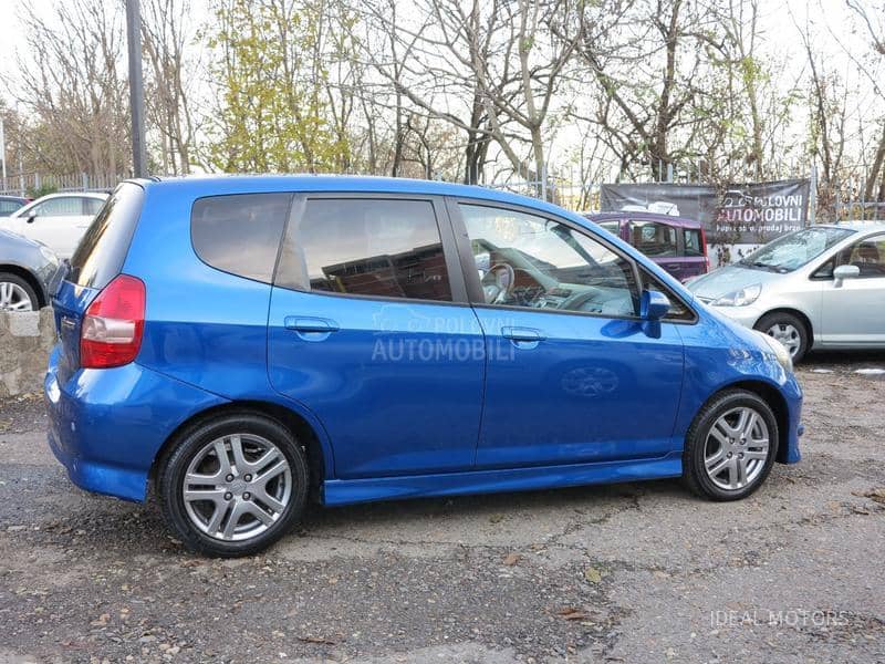 Honda Jazz 1.4 B SPORT CH