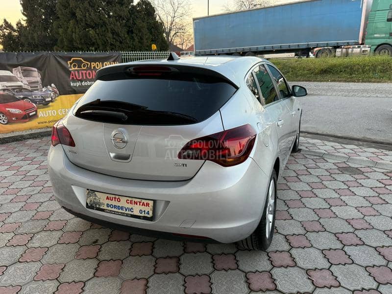 Opel Astra J 1.7 CDTI BESPREK0RAN