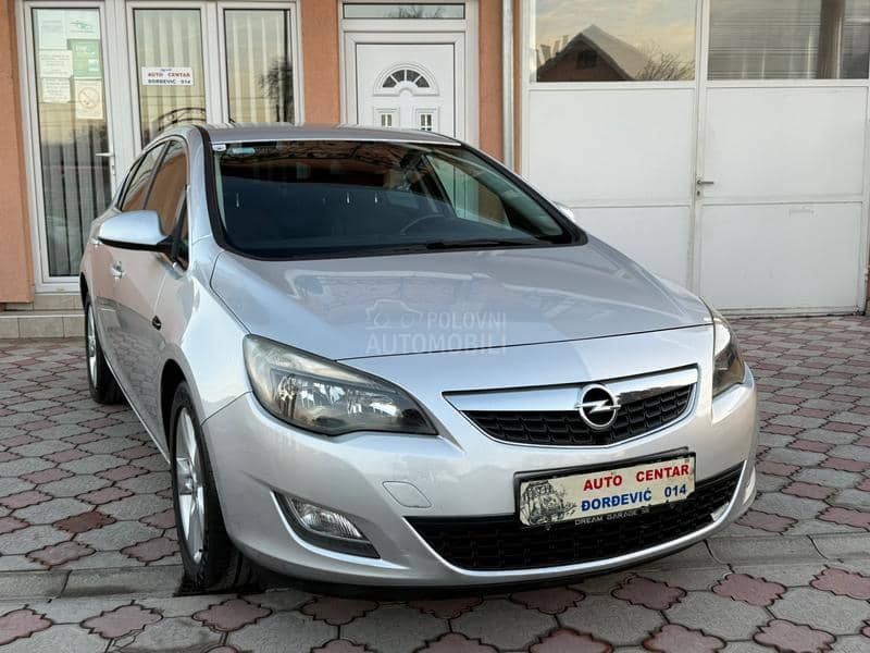 Opel Astra J 1.7 CDTI BESPREK0RAN