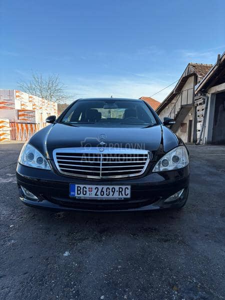 Mercedes Benz S 320 