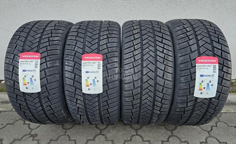 Vredestein 305/35 R21 Zimska