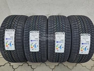 Viking 245/40 R18 Zimska