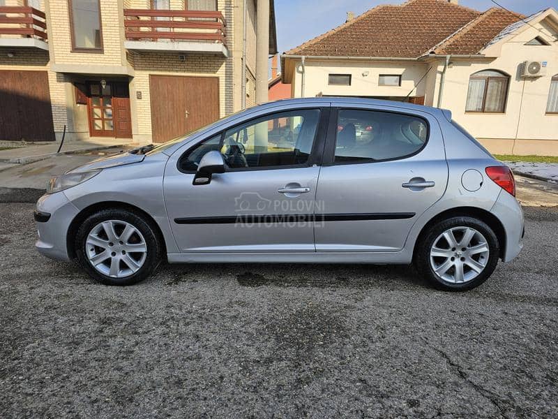 Peugeot 207 1.4 HDI