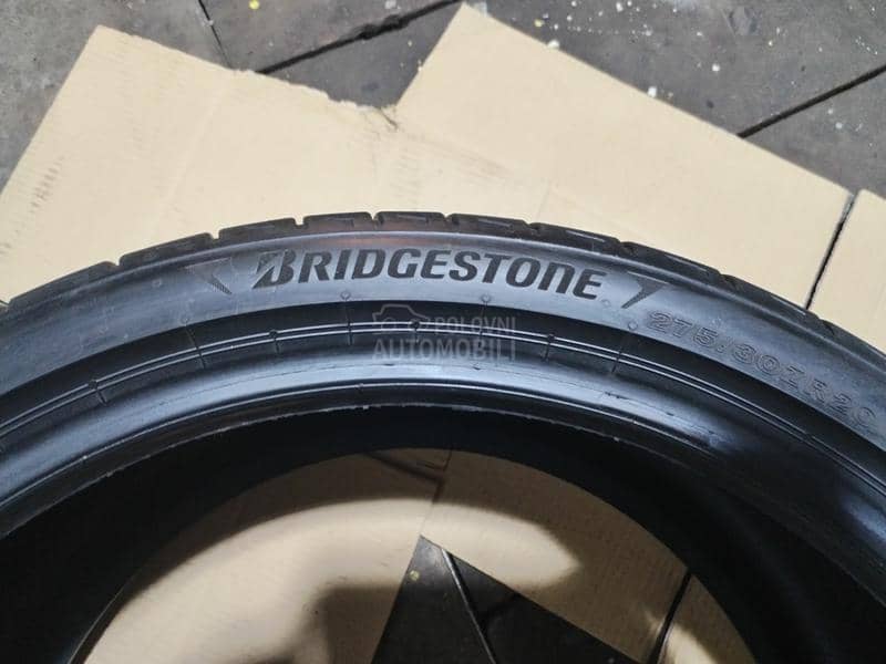 Bridgestone 275/30 R20 Letnja