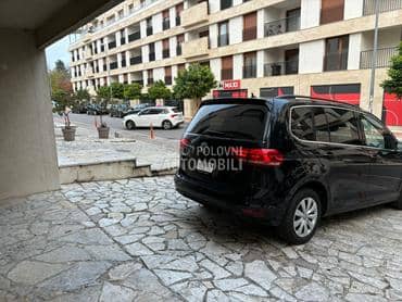 Volkswagen Touran A K C I J A