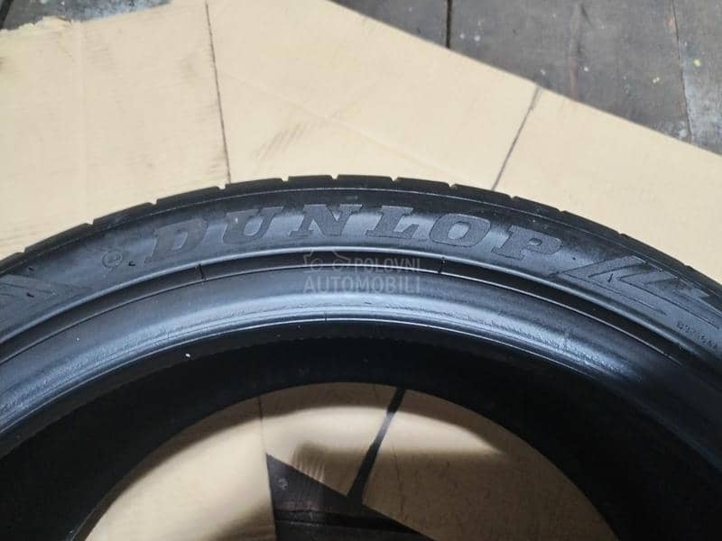 Dunlop 225/40 R18 Letnja