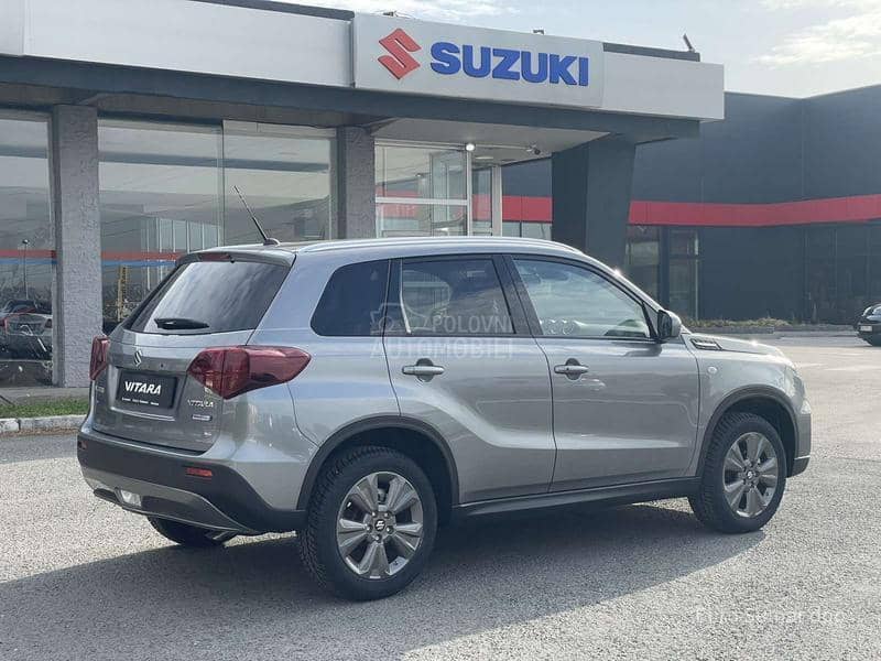 Suzuki Vitara Premium 4WD 6AT