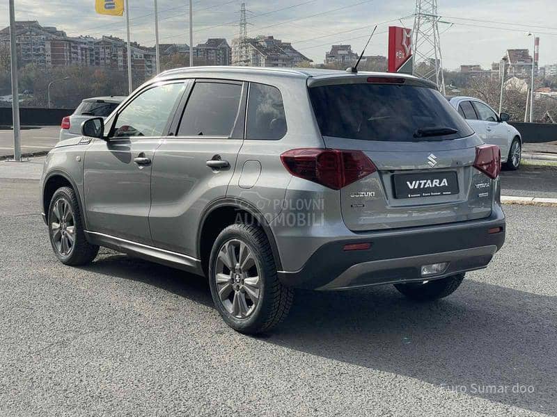 Suzuki Vitara Premium 4WD 6AT