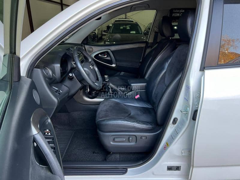 Toyota RAV 4 4x4 REST