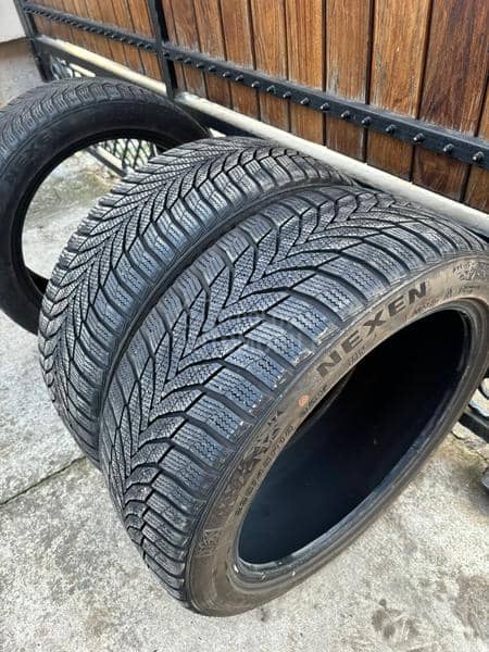 Nexen 225/45 R18 Zimska