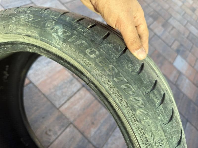 Bridgestone 225/40 R18 Letnja