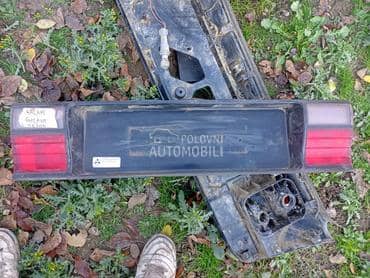 Katadiopter ili rikverc svetlo za Mitsubishi Galant od 1988. do 1992. god.