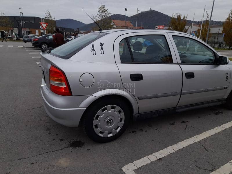 Opel Astra G 1.8 16v