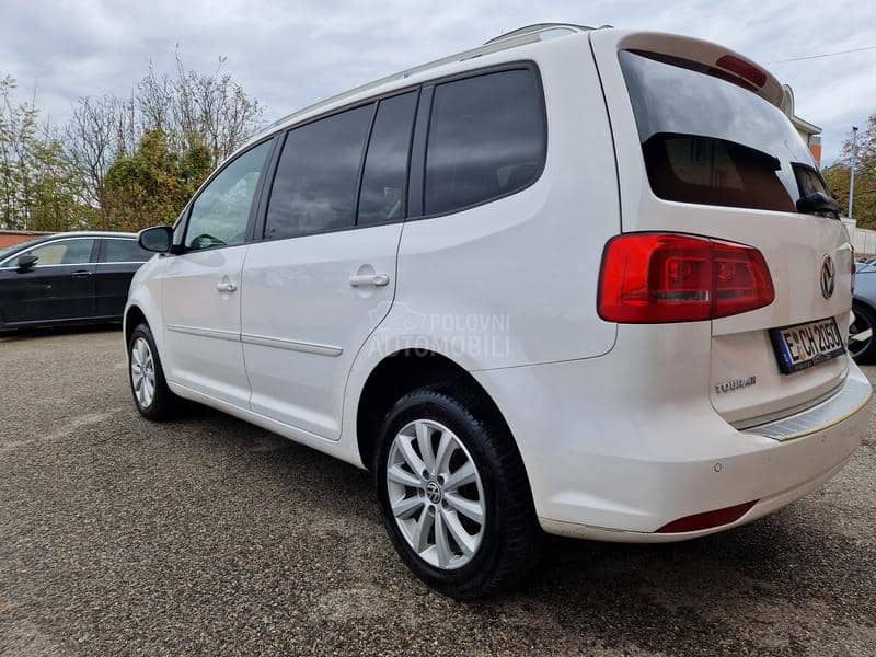 Volkswagen Touran METAN HIGHLINE