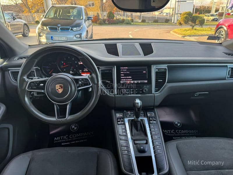 Porsche Macan 2.0 turbo