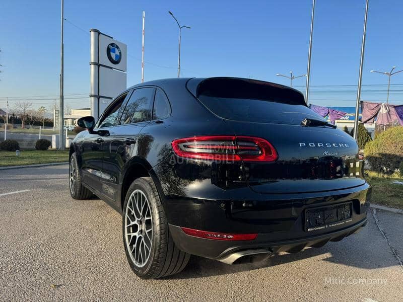 Porsche Macan 2.0 turbo