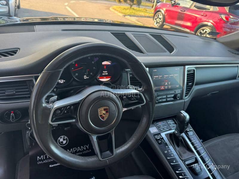 Porsche Macan 2.0 turbo