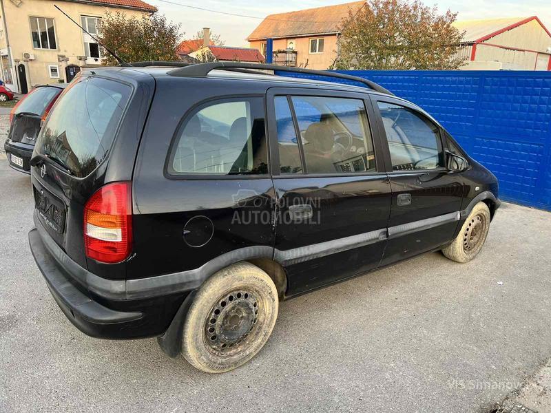 Opel Zafira 2.0