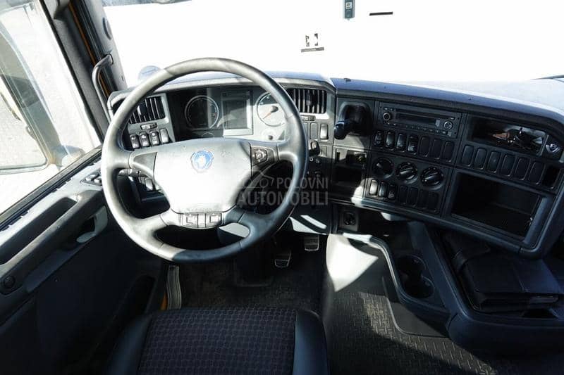 Scania R 520 V8 6x4 / Tegljač