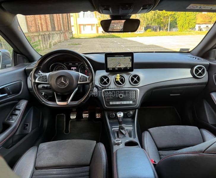 Mercedes Benz CLA 200 3xAMG