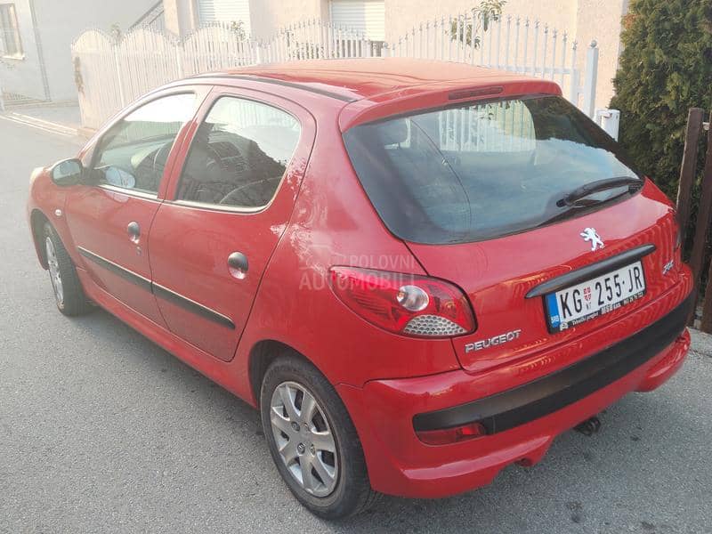 Peugeot 206 plus 1.1