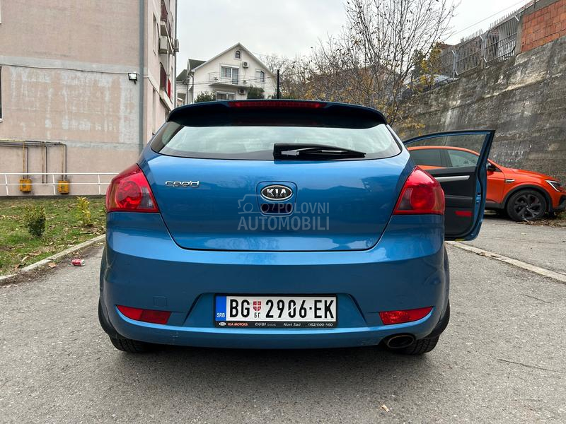 Kia pro_cee`d 1.4 DOHC 16V