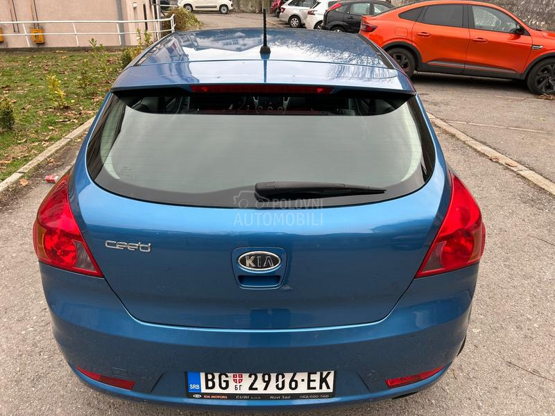 Kia pro_cee`d 1.4 DOHC 16V