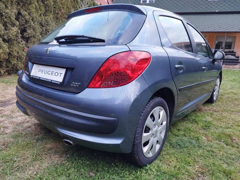 Peugeot 207 1.6 B E N Z