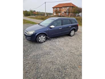 levi far za Opel Astra H od 2004. do 2010. god.