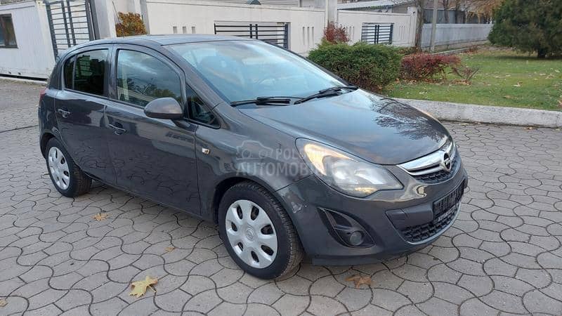 Opel Corsa D 1.3 mjet COSMO