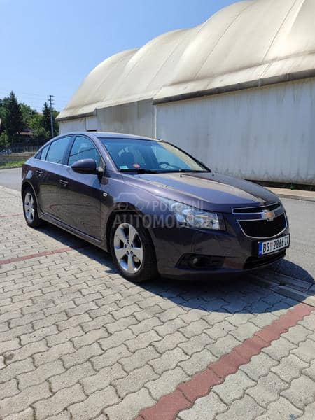 Chevrolet Cruze auto-matik