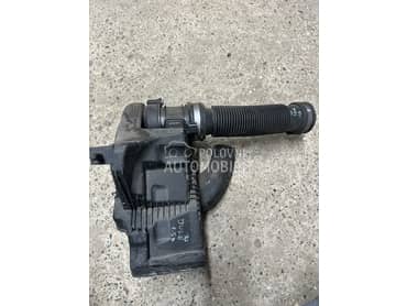 Kuciste filtera vazduha crevo za Nissan Juke od 2010. do 2015. god.