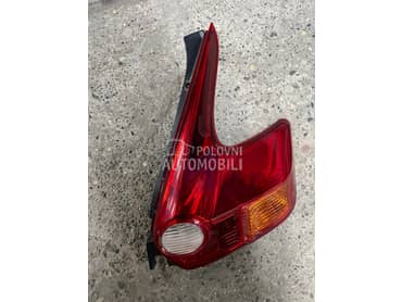 Stop svetlo desno lampa desna za Nissan Juke od 2010. do 2015. god.