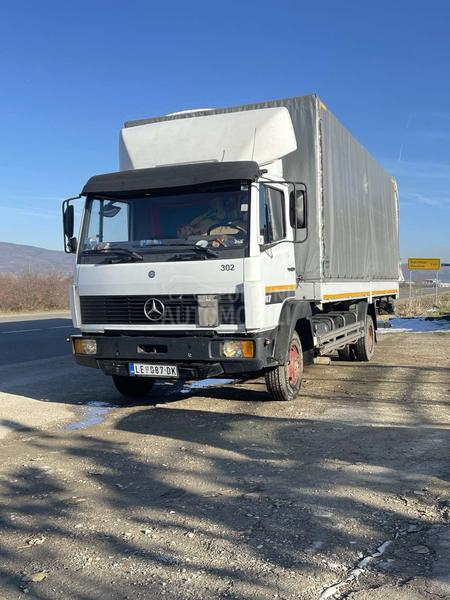 Mercedes Benz 817